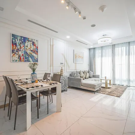 The Radisson Landmark - Vinhomes Central Park-2